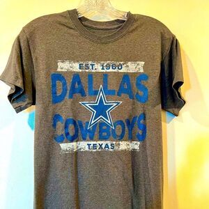 NFL Team Apparel Dallas Cowboys Football T-Shirt Est. 1960 Men’s Sz S Gray/Blue